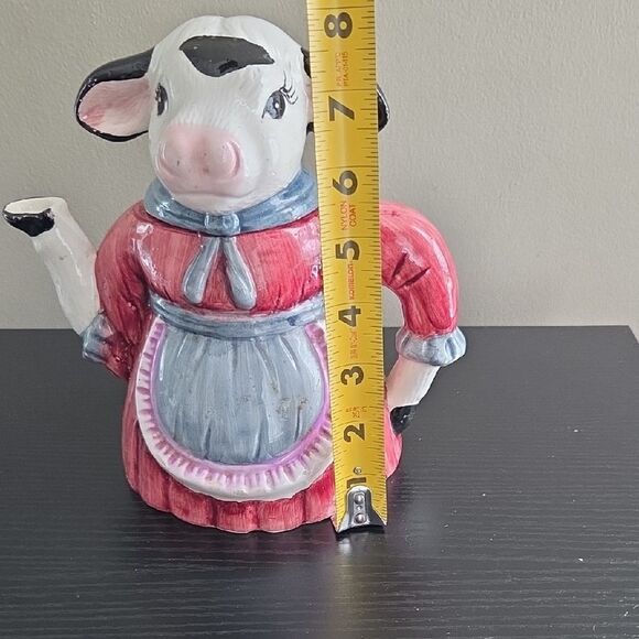 Vintage Cow Ceramic Teapot - Picture 10 of 10